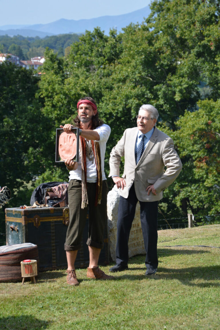 L'Histoire de l’association CELHAYA au cœur du Pays Basque, à Cambo-les-Bains